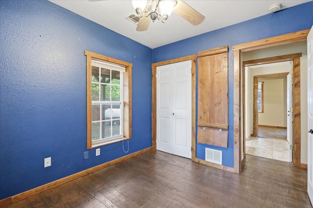 433 Hobson Bend Road, Weatherford, TX 76088