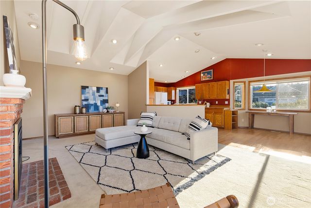 13407 47th Place W, Mukilteo, WA 98275