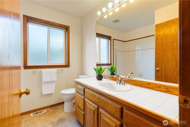 13407 47th Place W, Mukilteo, WA 98275