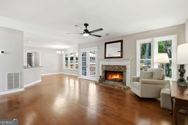 5580 N Hillbrooke Trace, Alpharetta, GA 30005
