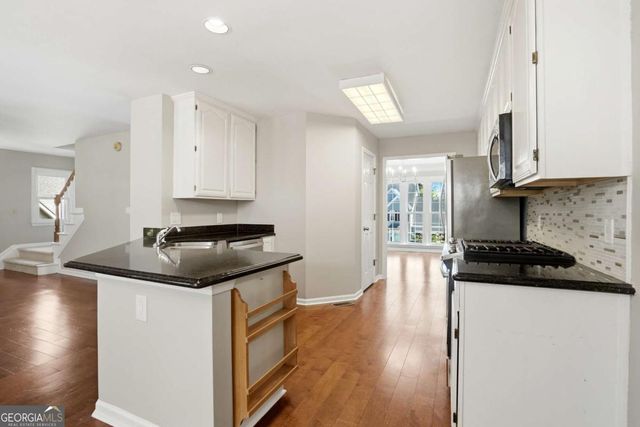 5580 N Hillbrooke Trace, Alpharetta, GA 30005
