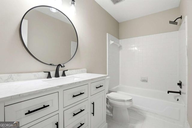 5580 N Hillbrooke Trace, Alpharetta, GA 30005