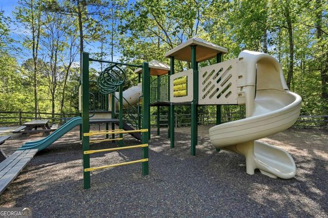 5580 N Hillbrooke Trace, Alpharetta, GA 30005
