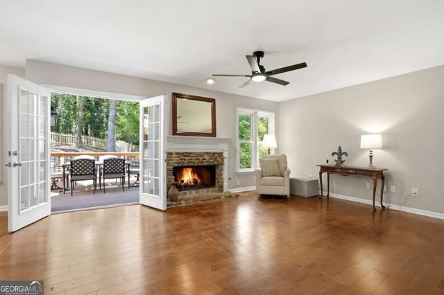 5580 N Hillbrooke Trace, Alpharetta, GA 30005