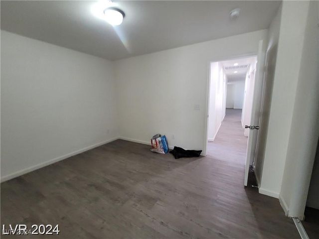 7324 Empress Drive, Las Vegas, NV 89147