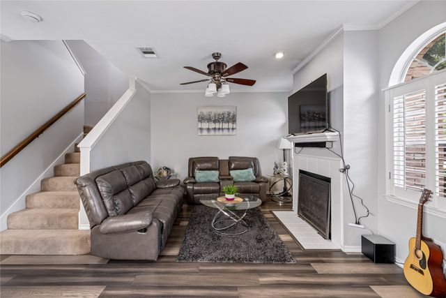 6011 Barrington Court, Dallas, TX 75252