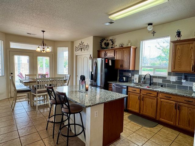 1500 PEPPOLI Loop SE, Rio Rancho, NM 87124