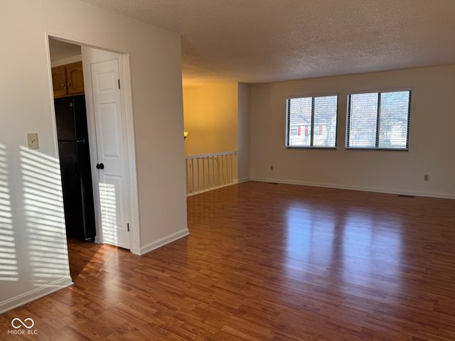 7607 Home Drive, Fishers, IN 46038