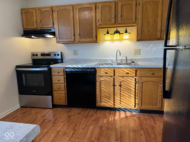 7607 Home Drive, Fishers, IN 46038