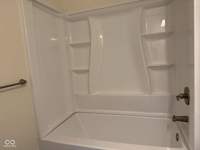 7607 Home Drive, Fishers, IN 46038