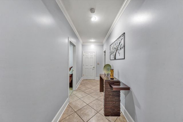 7395 Starlight LN, Boones Mill, VA 24065