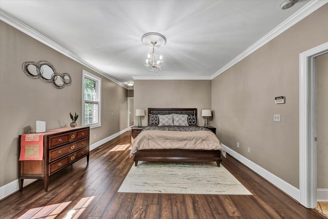 7395 Starlight LN, Boones Mill, VA 24065
