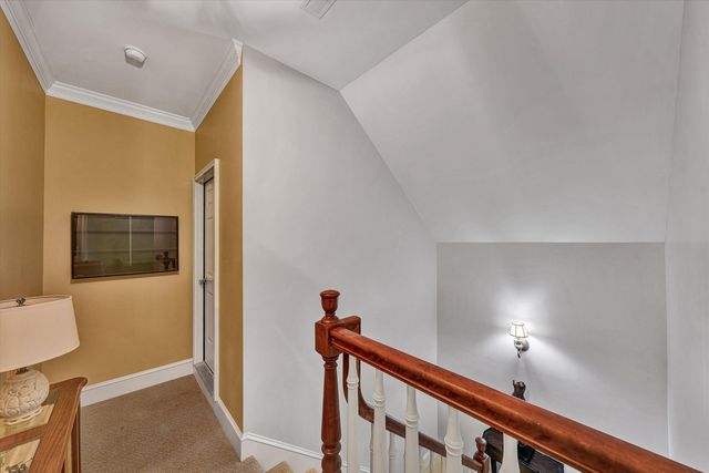 7395 Starlight LN, Boones Mill, VA 24065