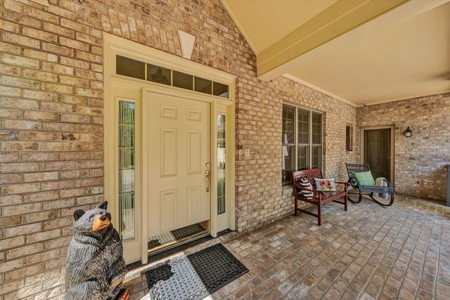7395 Starlight LN, Boones Mill, VA 24065