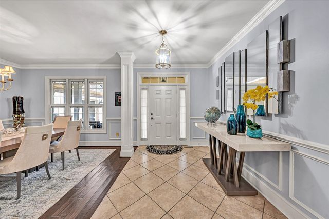 7395 Starlight LN, Boones Mill, VA 24065