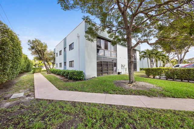 15072 Ashland Place 124, Delray Beach, FL 33484