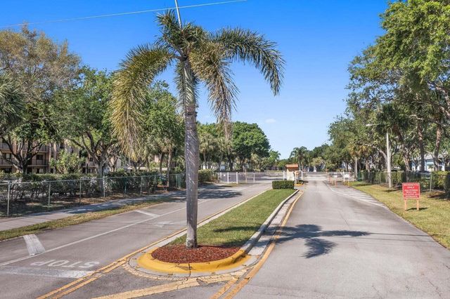 15072 Ashland Place 124, Delray Beach, FL 33484