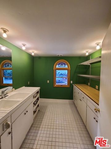 3207 Cheviot Vista Place, Los Angeles, CA 90034
