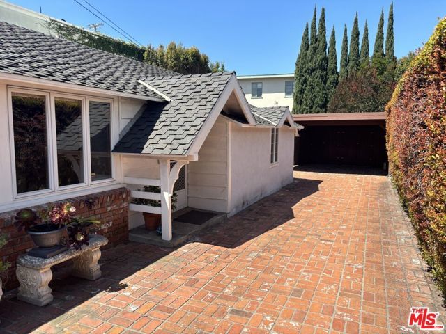 3207 Cheviot Vista Place, Los Angeles, CA 90034