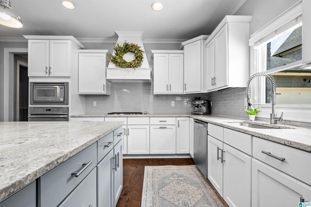 761 PROVENCE DRIVE, Vestavia Hills, AL 35242