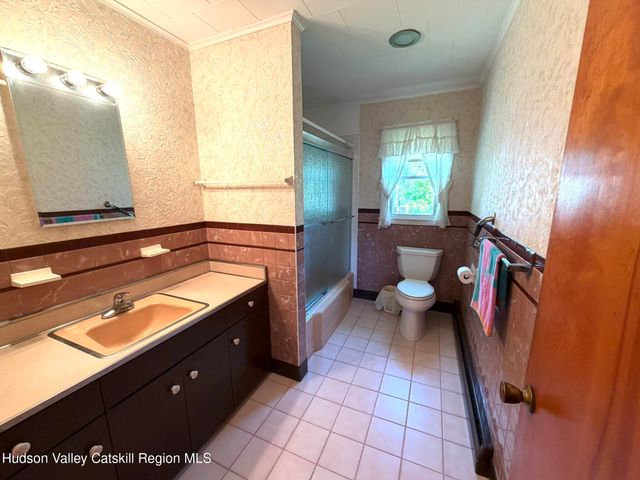65 Ely Street, Coxsackie, NY 12051