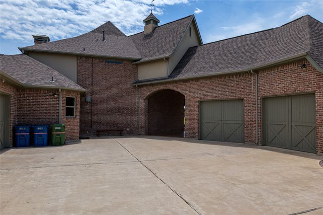 12090 Lake Trail Drive, Copper Canyon, TX 76226