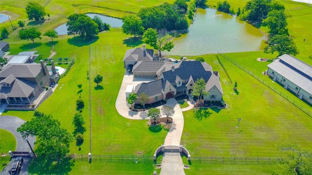 12090 Lake Trail Drive, Copper Canyon, TX 76226