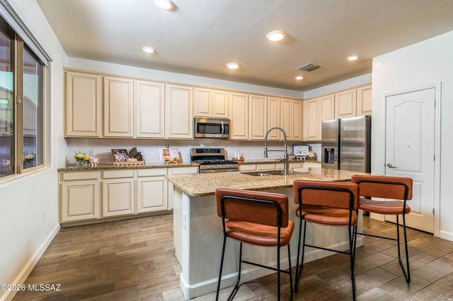 13533 N Vistoso Reserve Place, Oro Valley, AZ 85755