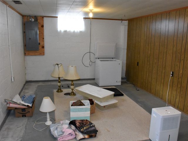 413 HARTZ Avenue, Meadville, PA 16335