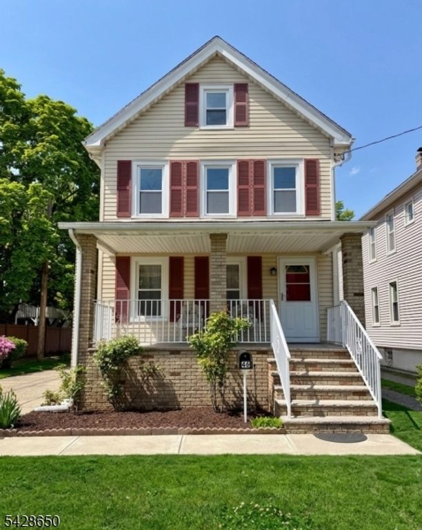46 Warrenville Rd, Middlesex Boro, NJ 08846