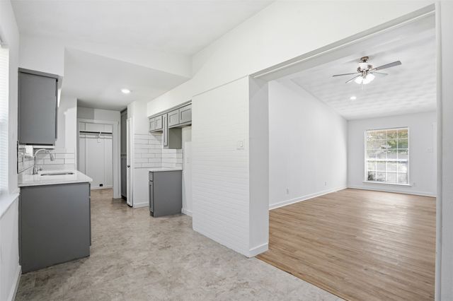 1812 Muse Street, Fort Worth, TX 76112