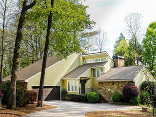 2990 Ascot Lane, Roswell, GA 30076