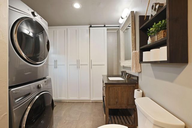 1132 Green Oaks Way, Lodi, CA 95240