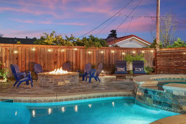 1132 Green Oaks Way, Lodi, CA 95240