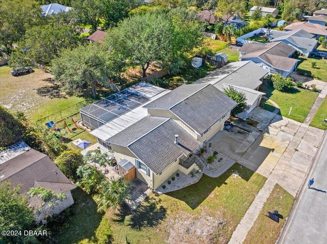 14 Woodlake Drive, Port Orange, FL 32129