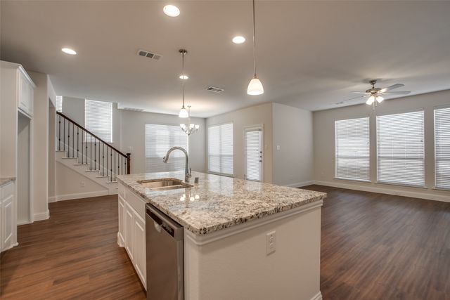 3105 Damsel Sauvage Lane, Lewisville, TX 75056