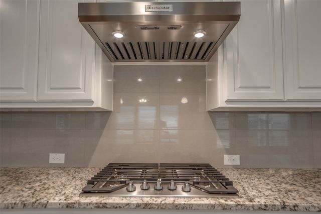 3105 Damsel Sauvage Lane, Lewisville, TX 75056