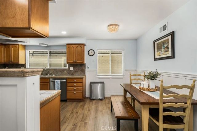 1136 E Rosewood Ave, Orange, CA 92866
