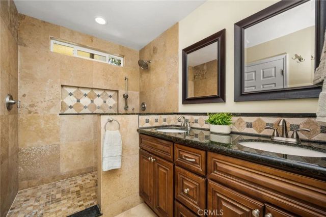 1136 E Rosewood Ave, Orange, CA 92866