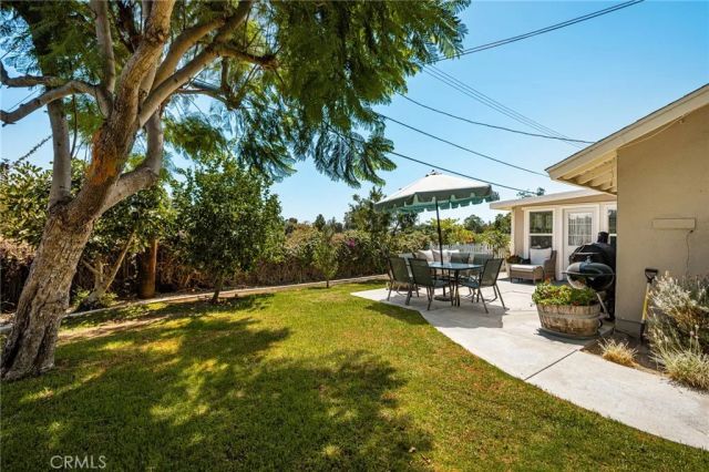 1136 E Rosewood Ave, Orange, CA 92866