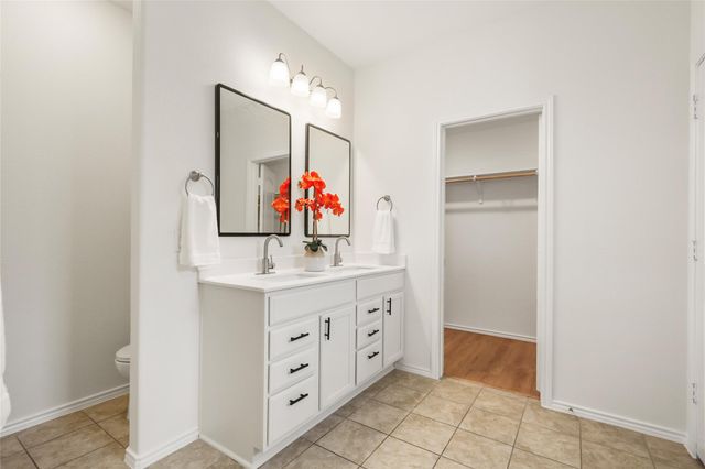105 Plata LN, Jarrell, TX 76537
