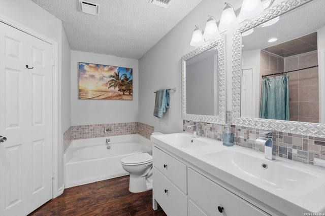 13203 WOOD CLIMB ST, San Antonio, TX 78233