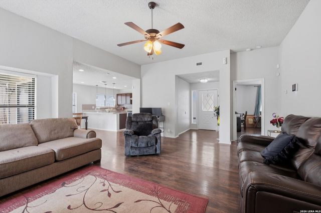 13203 WOOD CLIMB ST, San Antonio, TX 78233