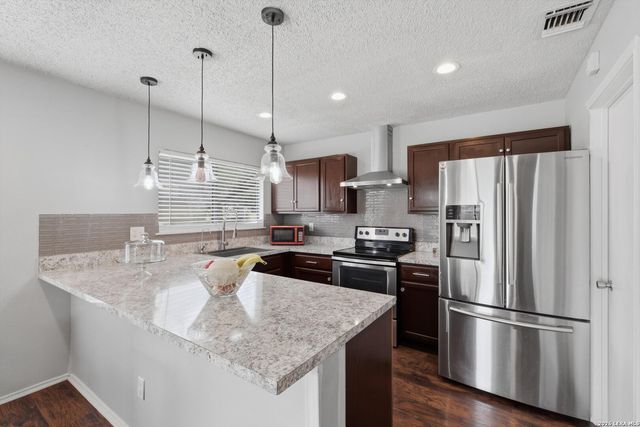 13203 WOOD CLIMB ST, San Antonio, TX 78233