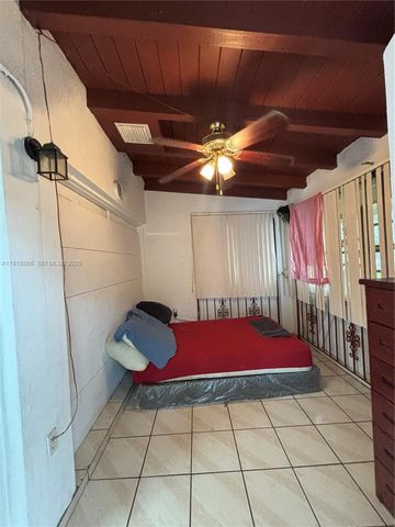 808 NW 75th St, Miami, FL 33150