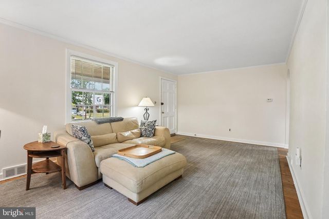 146 EDISON AVE, Cherry Hill, NJ 08002