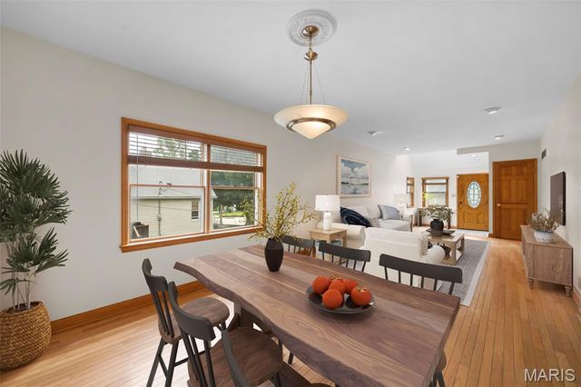 9715 Big Bend Boulevard, St Louis, MO 63122