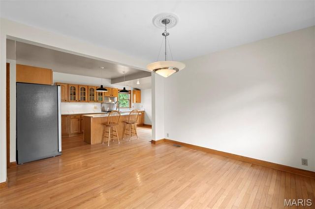 9715 Big Bend Boulevard, St Louis, MO 63122