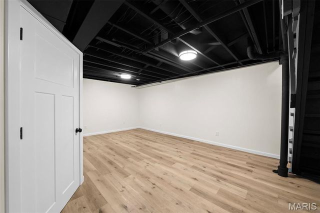 9715 Big Bend Boulevard, St Louis, MO 63122