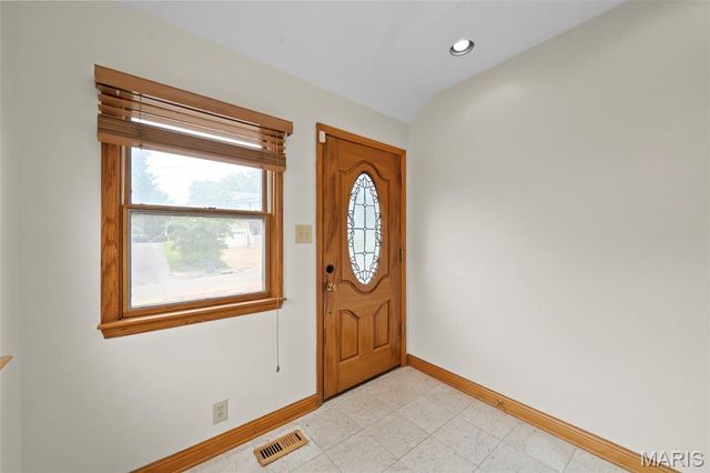 9715 Big Bend Boulevard, St Louis, MO 63122